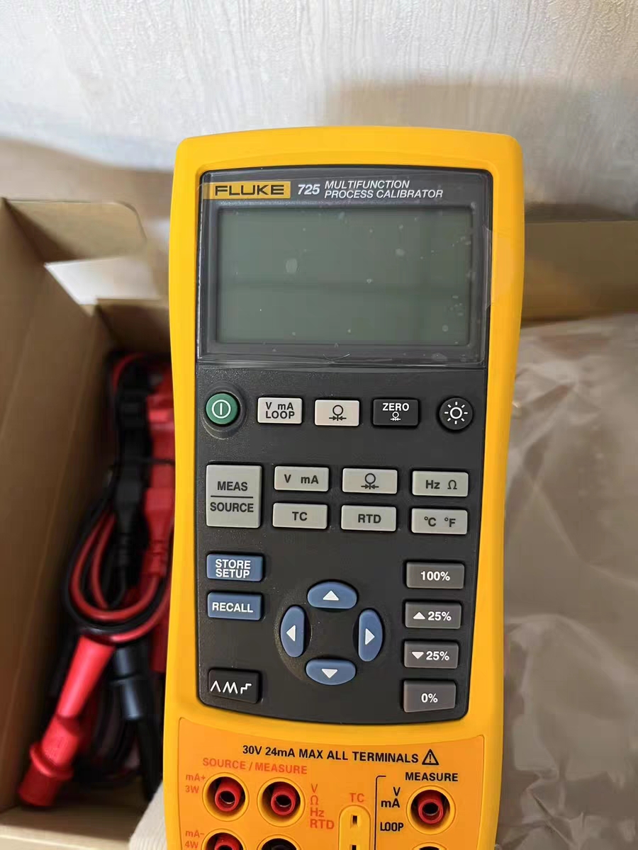 Fluke 725
