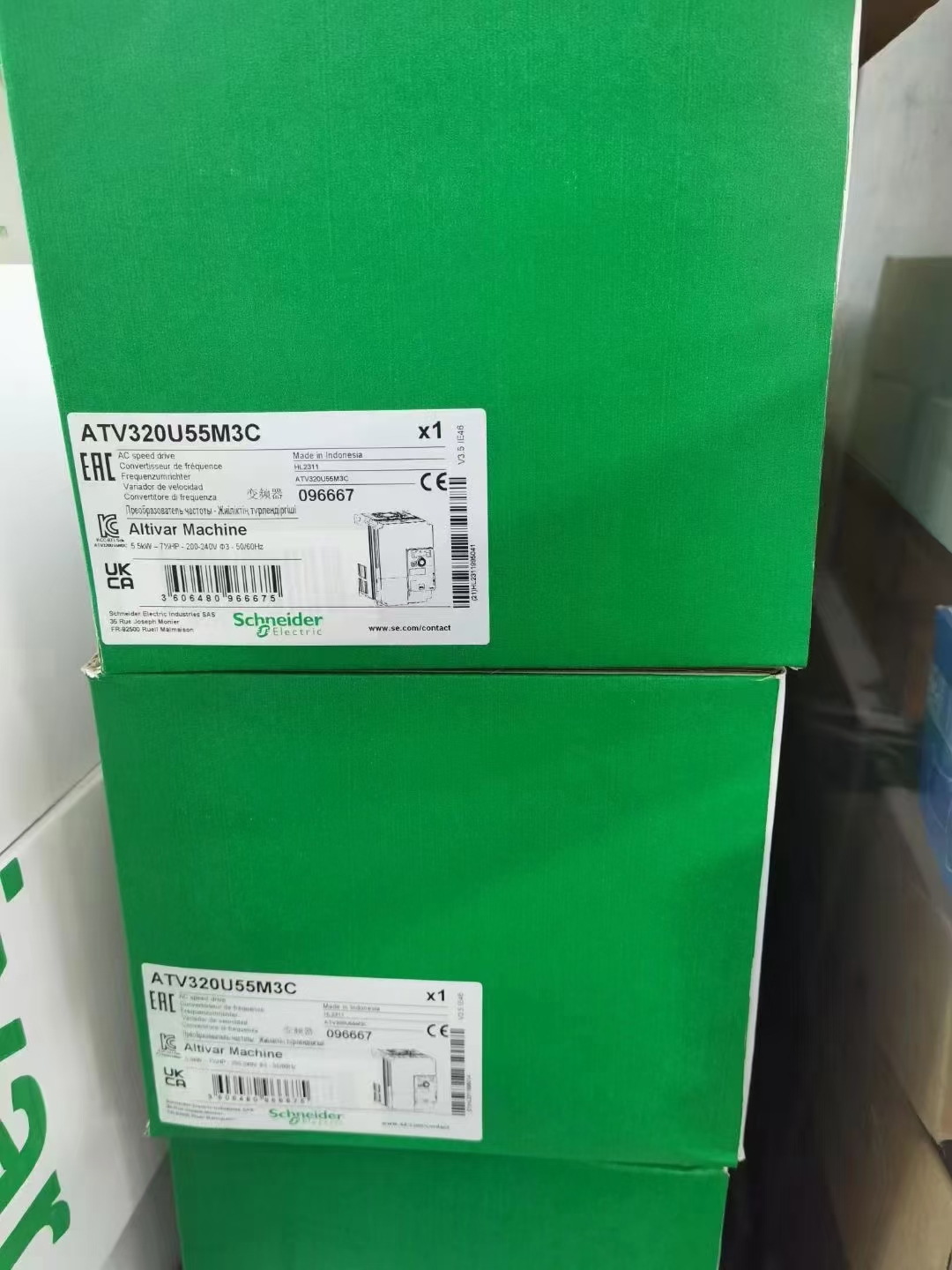 Schneider ATV320U55M3C