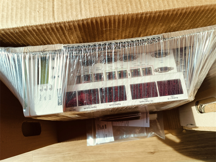 Schneider LMC402CBD10000